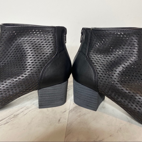 Kelsi Dagger Brooklyn Simone Peep Toe Black Perforated Leather Bootie 6 - Picture 7 of 12